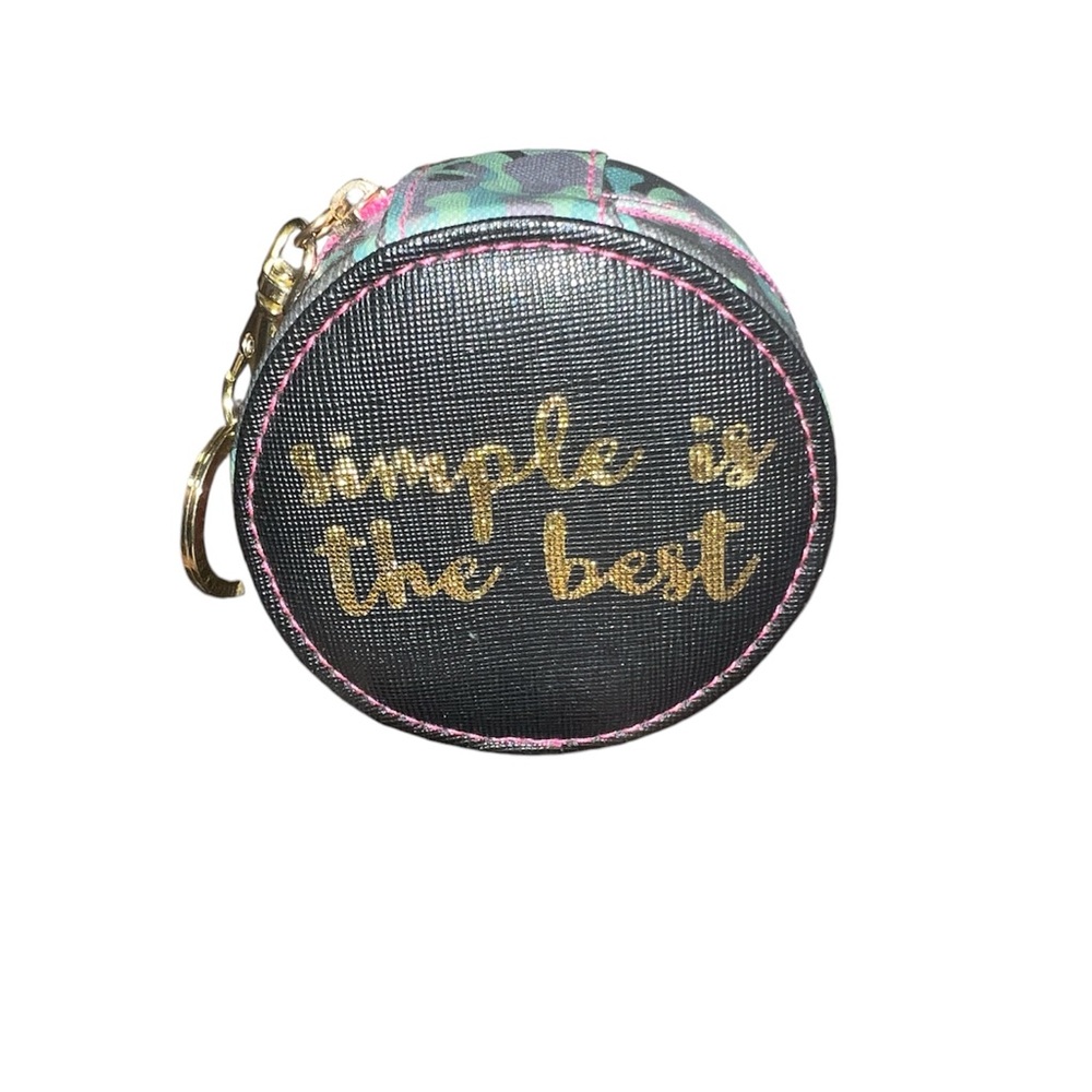 New Simply Southern Tech Pouch For AirPods Earbuds Charger Cables Keychain Clip